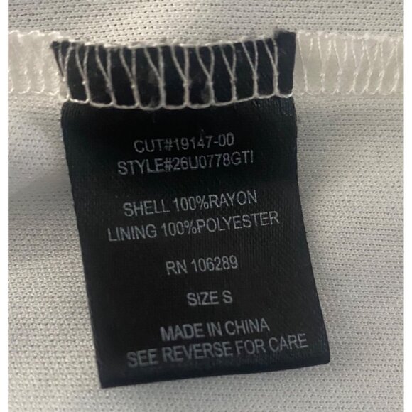 Striped V-Neck Tie-Back Romper Size S Flutter Sleeves Waist Sash - Picture 5 of 9